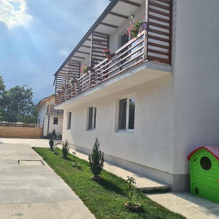 Luca'S Studio 3 ,Close To Therme Bucharest, Airport Otopeni Balotesti Dış mekan fotoğraf